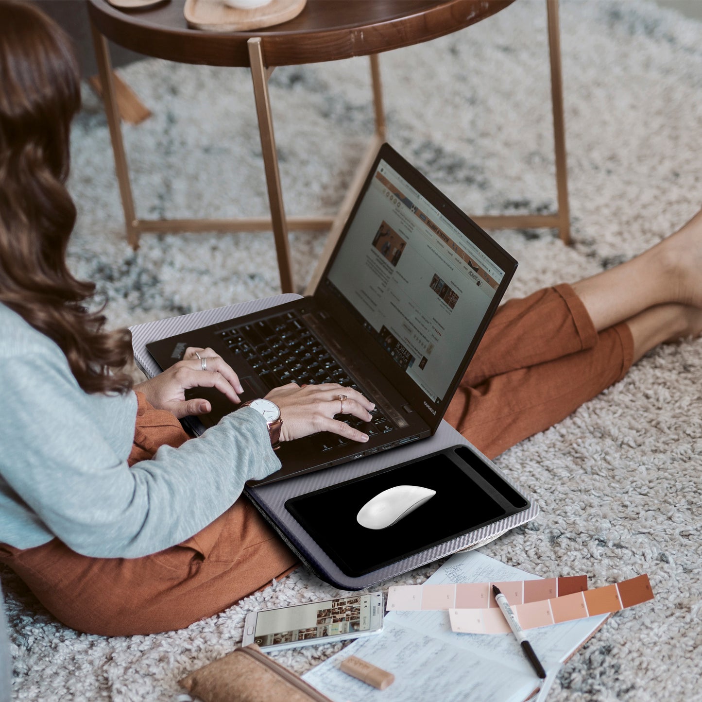 Mesa para laptop gris